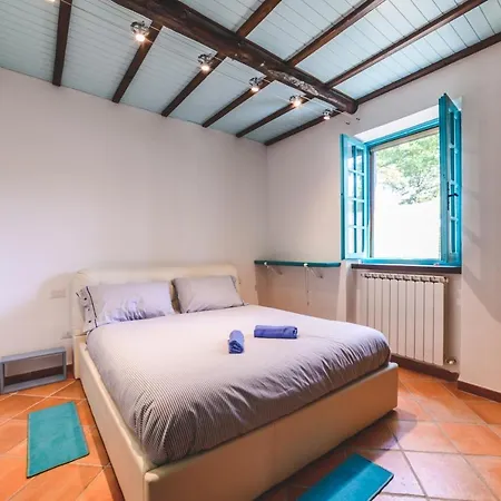 Villa Bog - Con Piscina E Campo Da Tennis