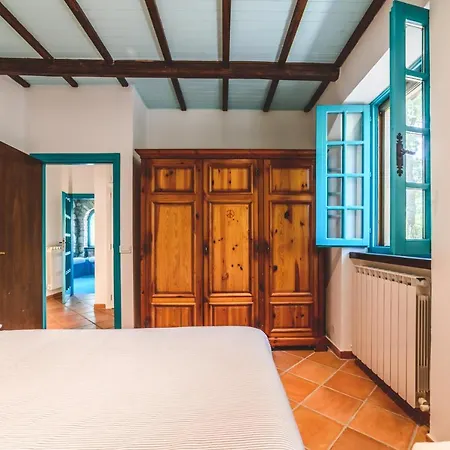 Villa Bog - Con Piscina E Campo Da Tennis *